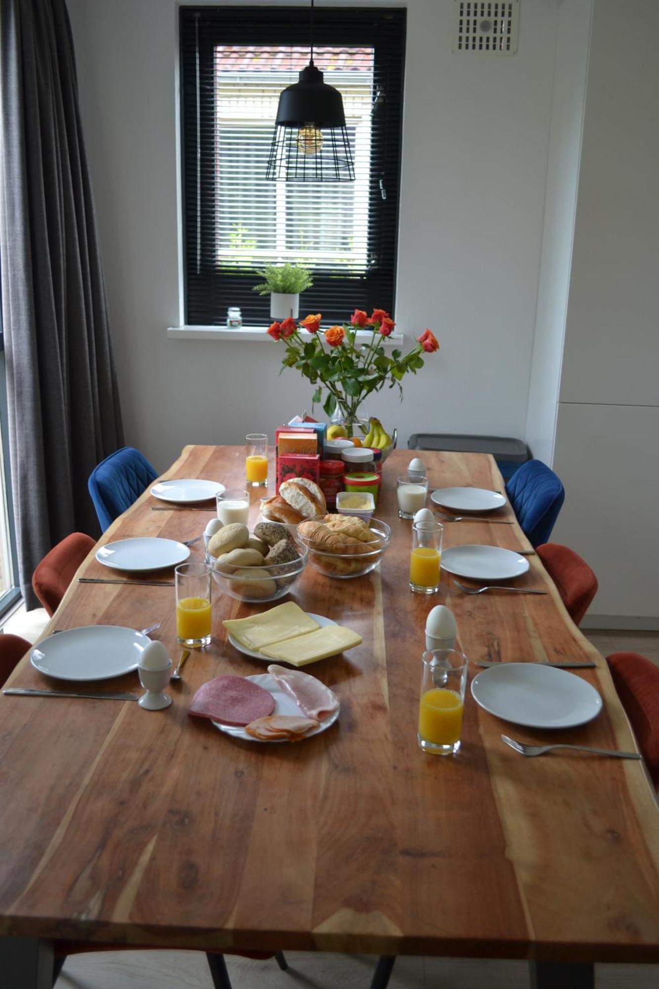 Comfortabel 6P Vakantiehuis Met Laadpaal Ewijk エクステリア 写真