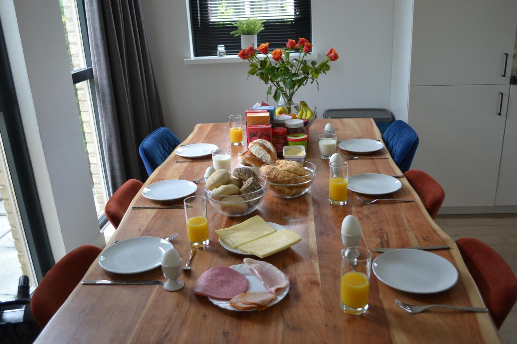 Comfortabel 6P Vakantiehuis Met Laadpaal Ewijk エクステリア 写真